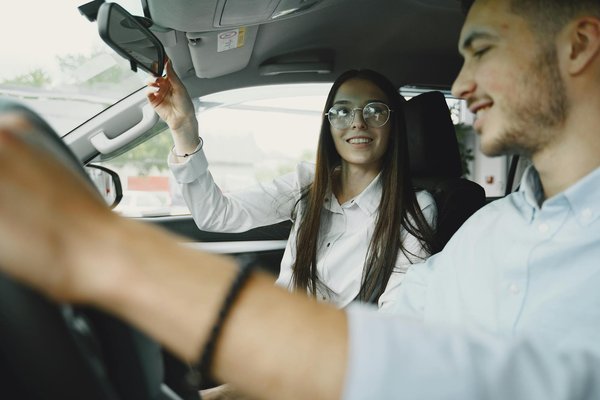 Comment conduire une voiture sans permis ?